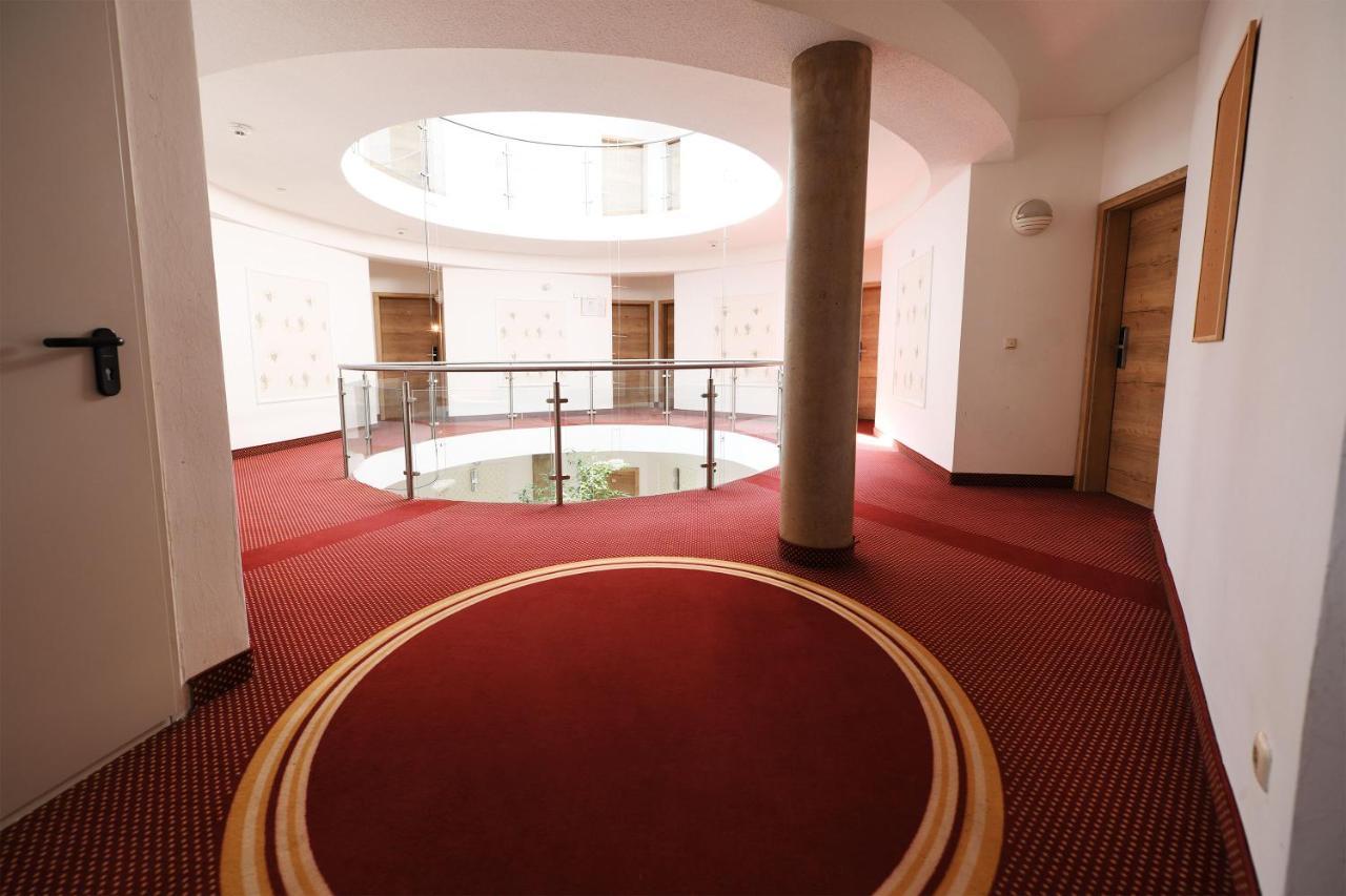 ベスト ワン ホテル Roßdorf エクステリア 写真